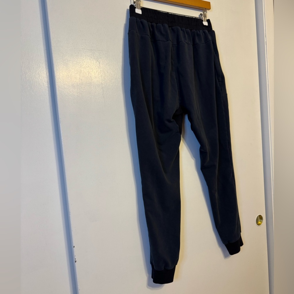 Gymshark Black‎ Athletic Joggers with Logo - Picture 8 of 10